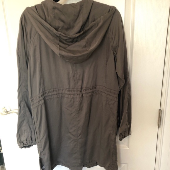 Lululemon City Stroll Jacket - Picture 3 of 4